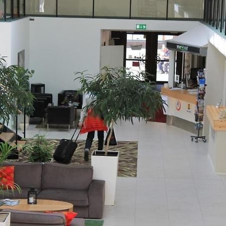 Uppsala Vandrarhem & Hotel สต็อกโฮล์ม ภายนอก รูปภาพ